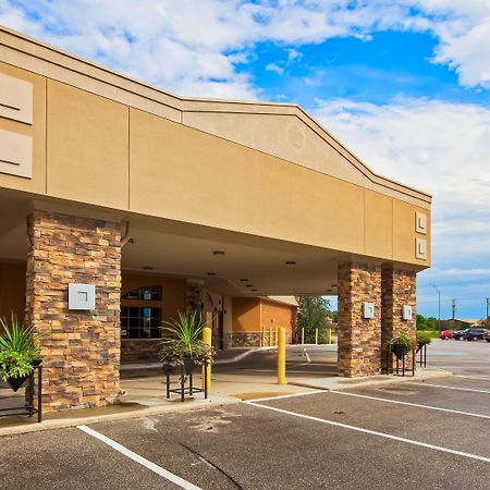 Crossroads Hotel & Event Center Fort Dodge Extérieur photo