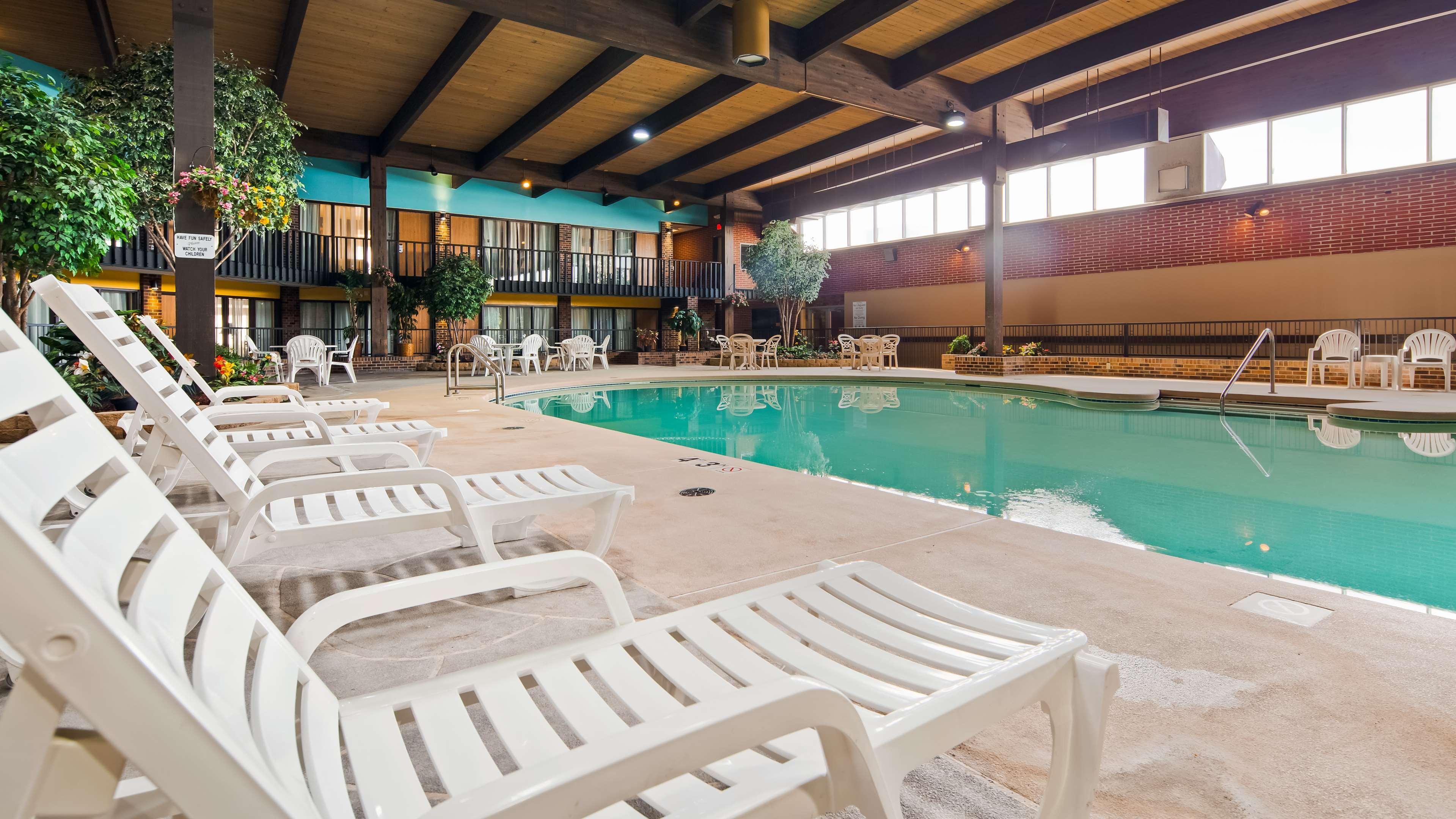 Crossroads Hotel & Event Center Fort Dodge Extérieur photo