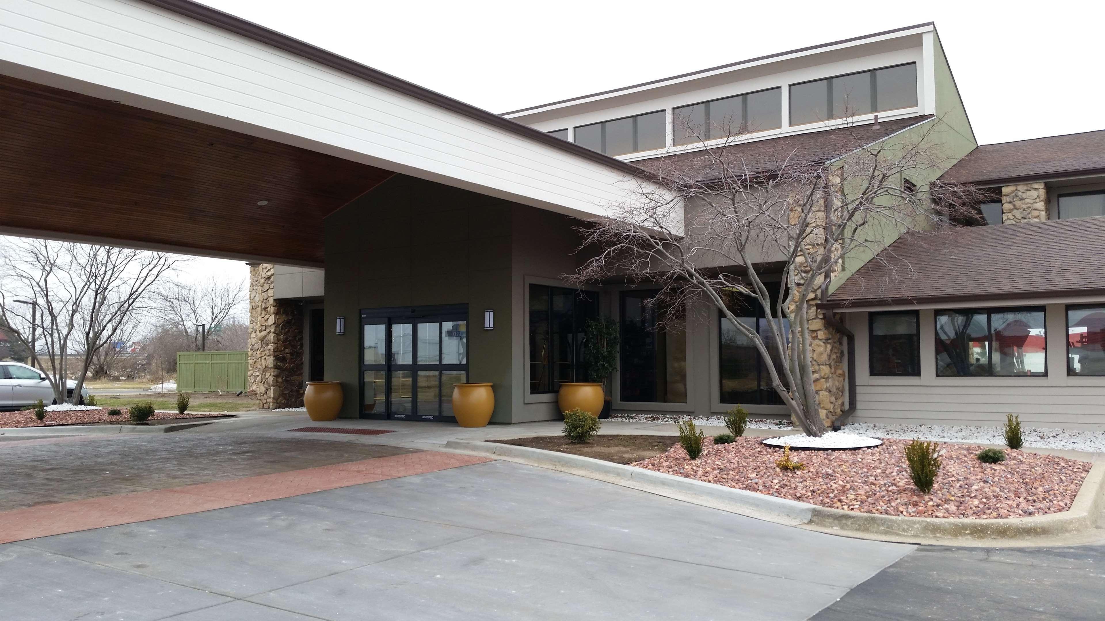 Crossroads Hotel & Event Center Fort Dodge Extérieur photo